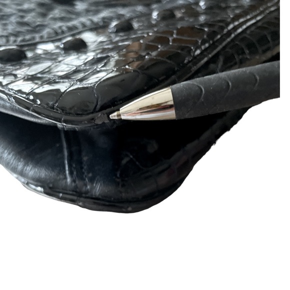 ISABELLA FIORE➕Patent Mock Crock & Studded Rouched Handbag - Picture 7 of 7